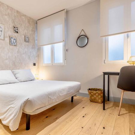 Malasana Escorial En Madrid Apartment Exterior foto
